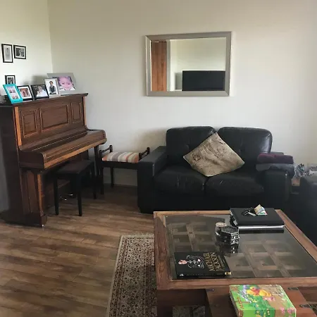 Lägenhet Lovely 2 Bedroom Family Flat Dublin